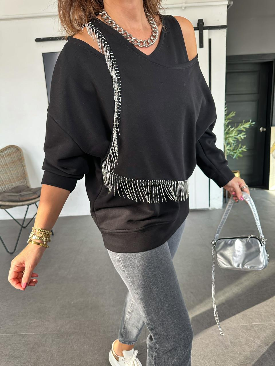 Siyah Zincirli Tasarım Sweatshirt