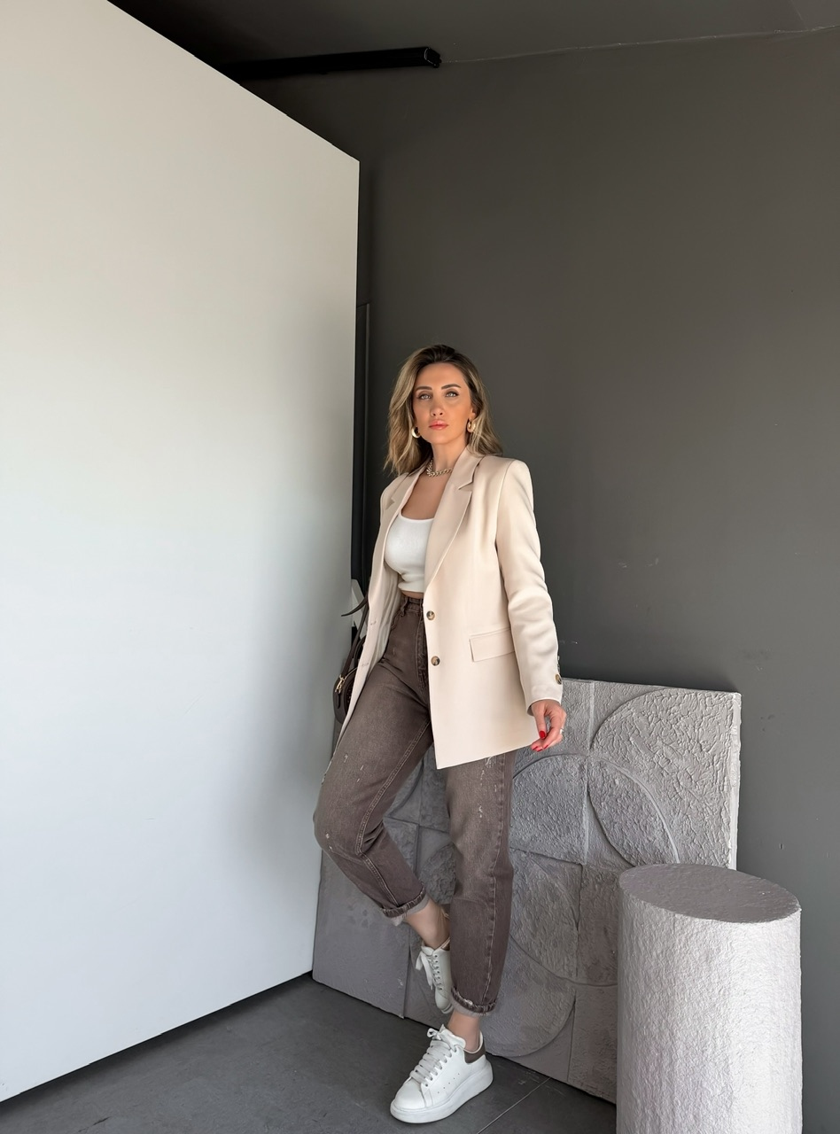 Taş Asimetrik Düğmeli Blazer Ceket
