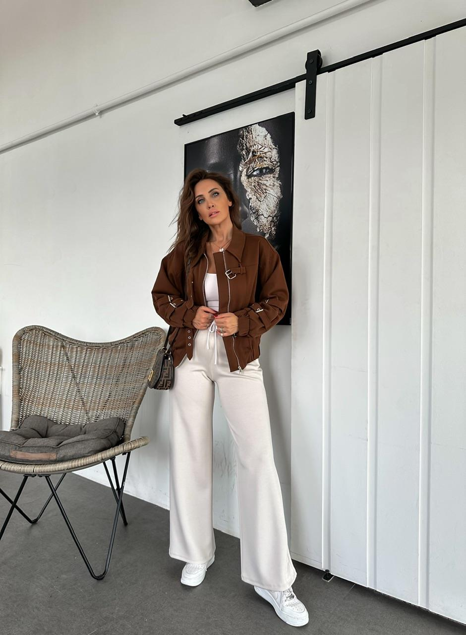 Taş Bel Detaylı Modal Pantolon