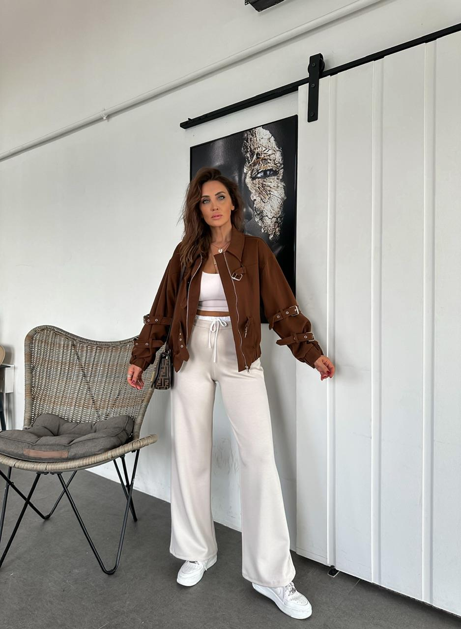 Taş Bel Detaylı Modal Pantolon