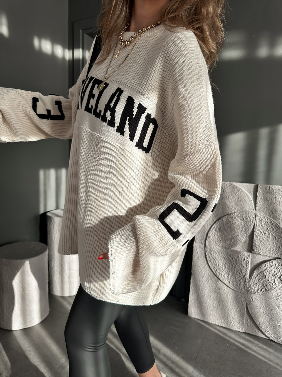Taş Cleveland Oversize Kazak