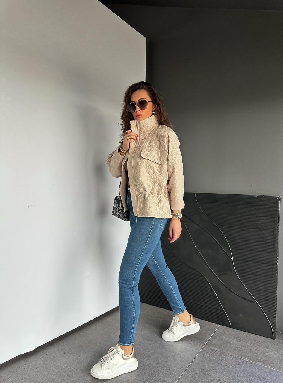 Taş Dokulu Beli Büzgülü Ceket