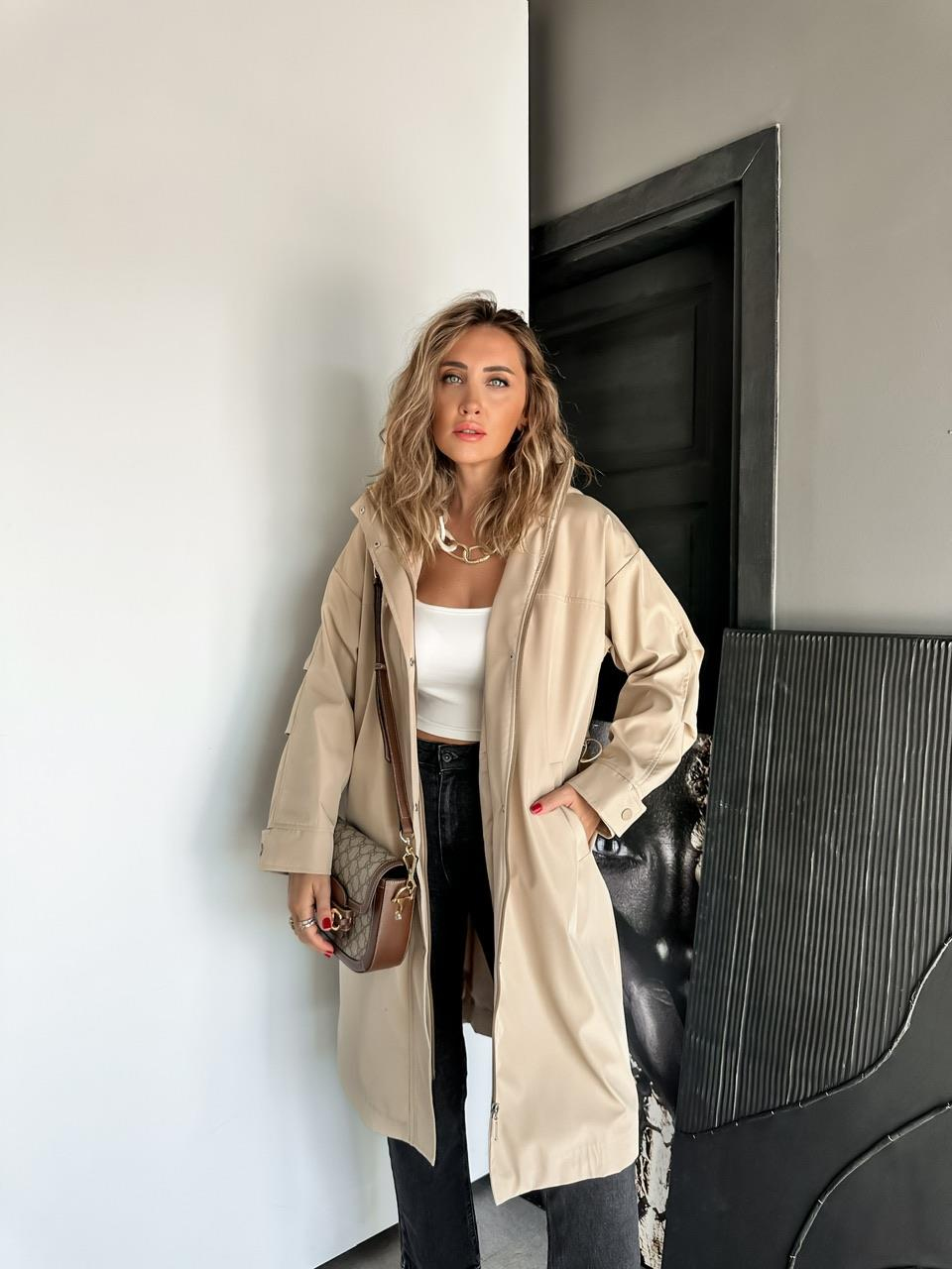 Taş Kapşonlu Çıtçıtlı Midi Boy Trençkot