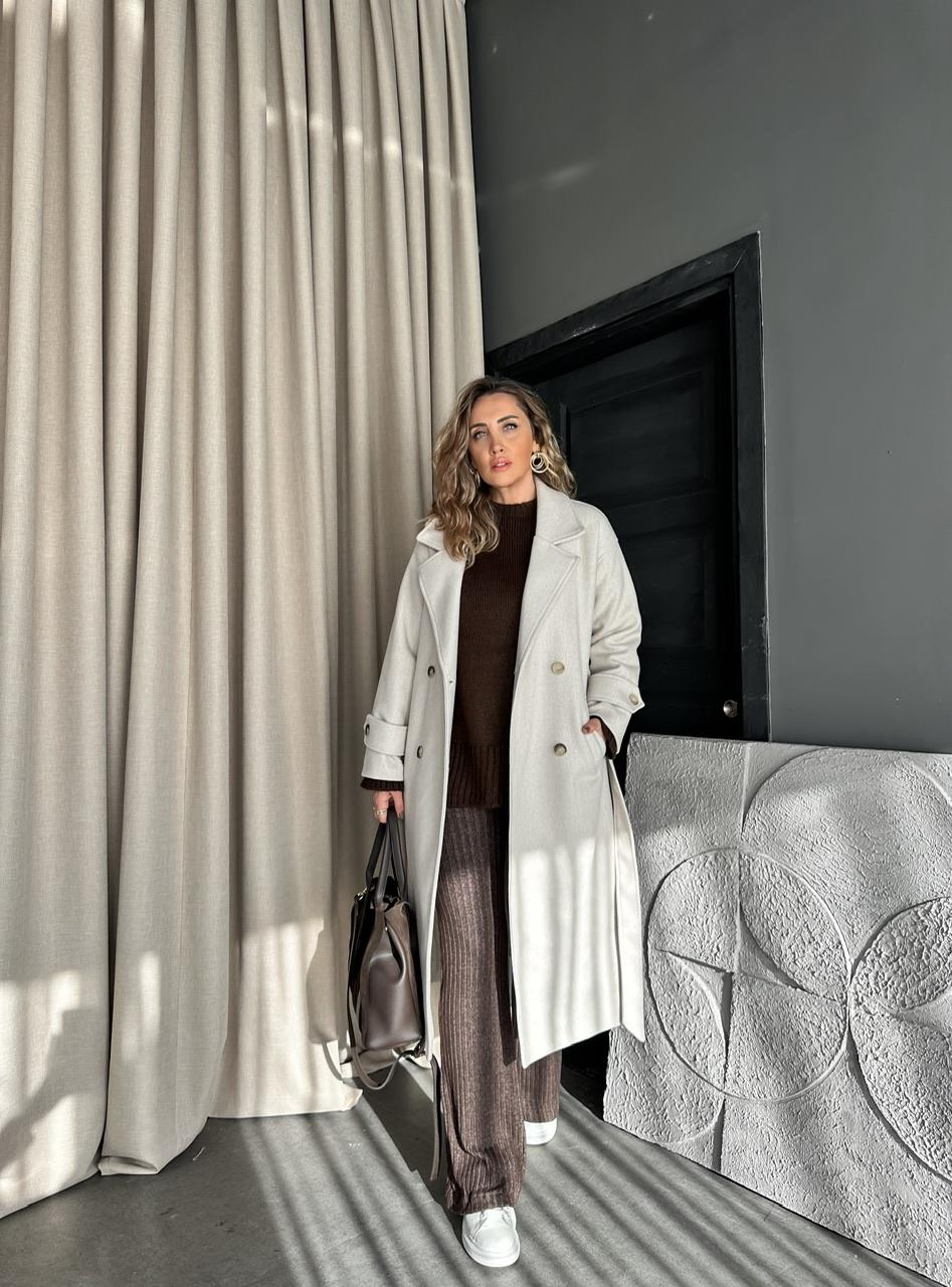Taş Kolu Manşetli Premium Kaşe Kaban