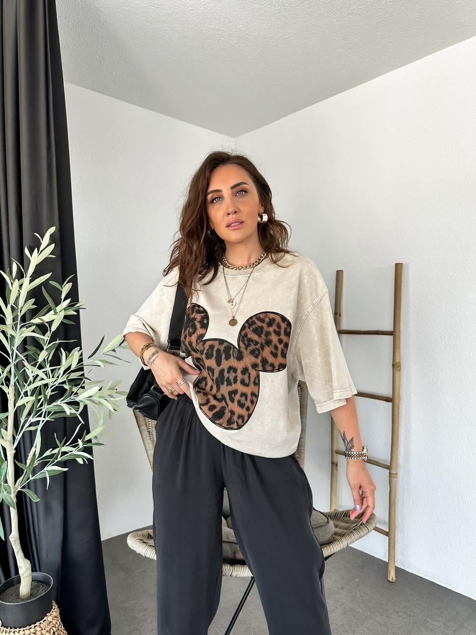 Taş Leopar Mickey Figürlü Tshirt