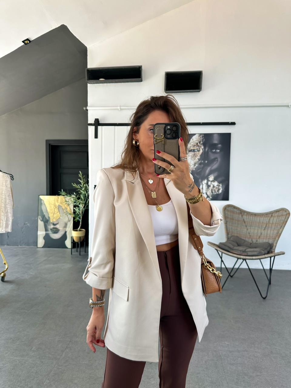 Taş Manşet Kollu Blazer Ceket