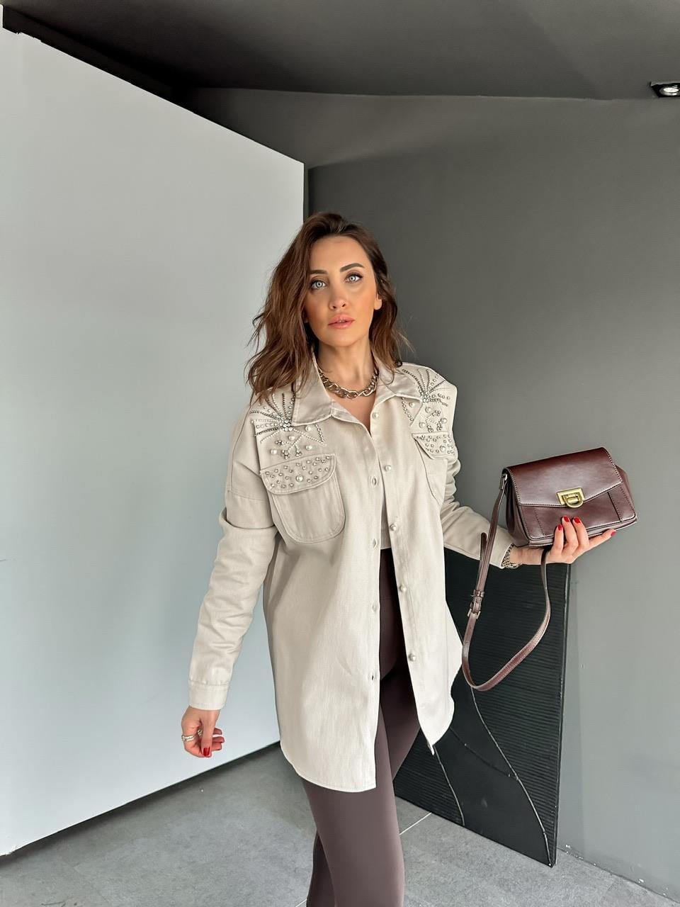 Taş Omuzları İnci Ve Taşlı Ceket