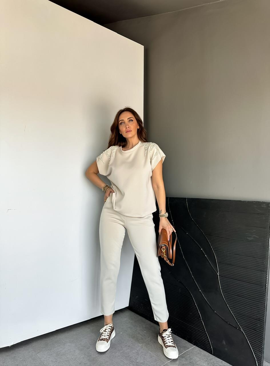 Taş Omuzları İncili Premium Modal Takım