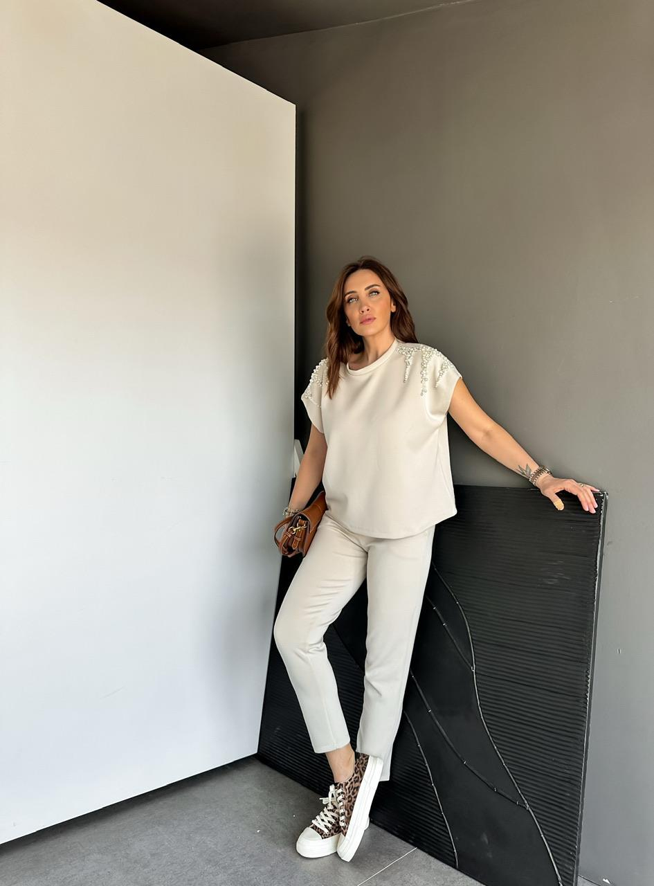 Taş Omuzları İncili Premium Modal Takım