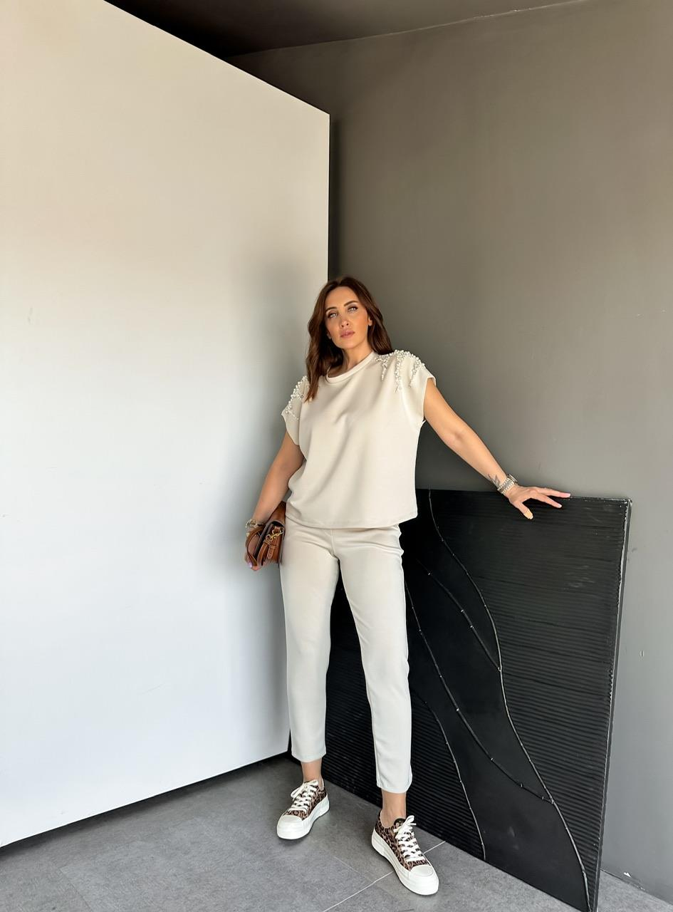 Taş Omuzları İncili Premium Modal Takım