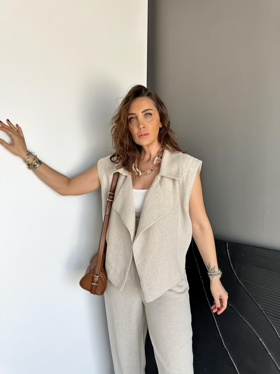 Taş Şal Yaka Yelekli Keten Takım