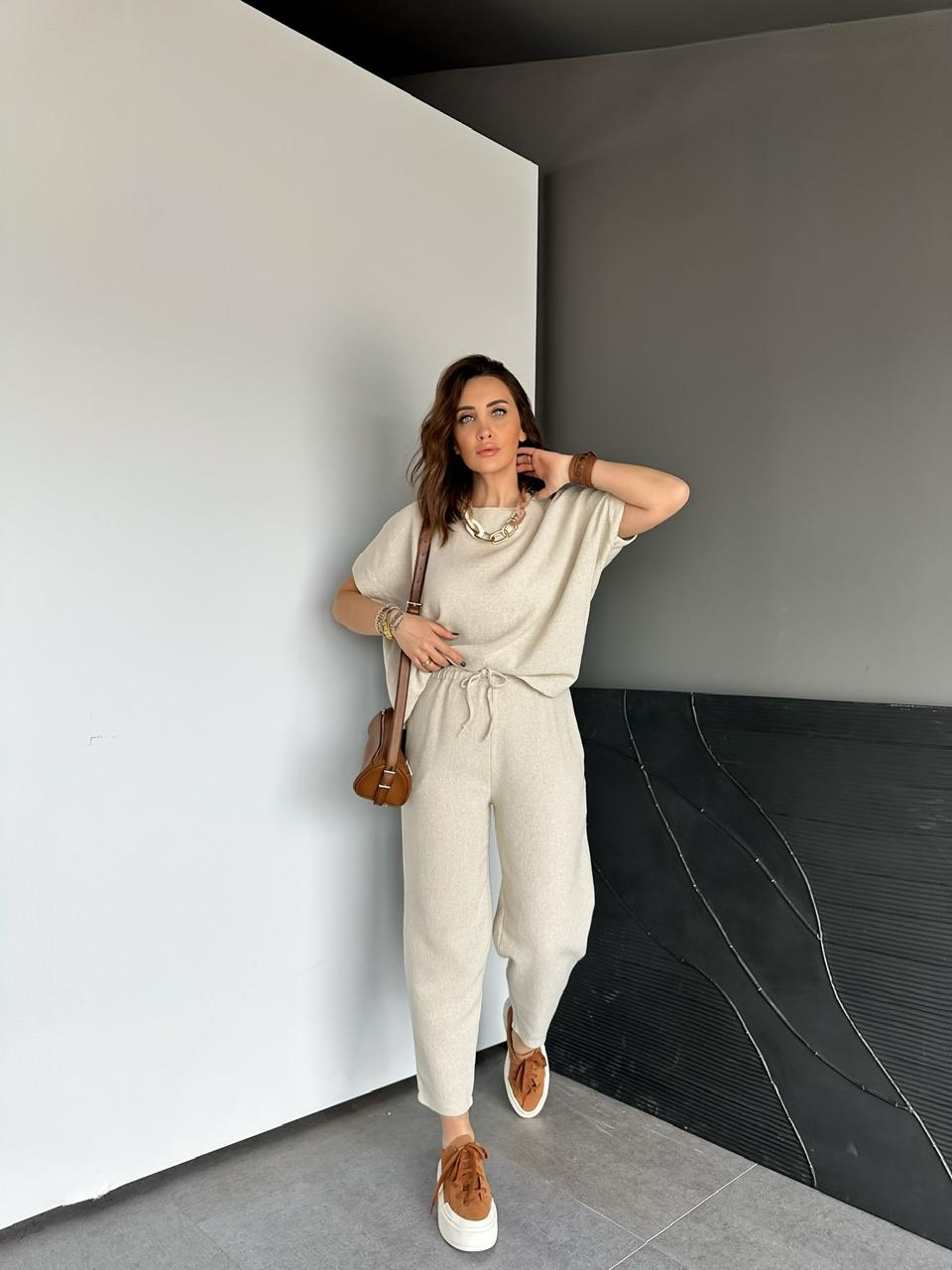 Taş Yarasa Kollu Naturel Takım