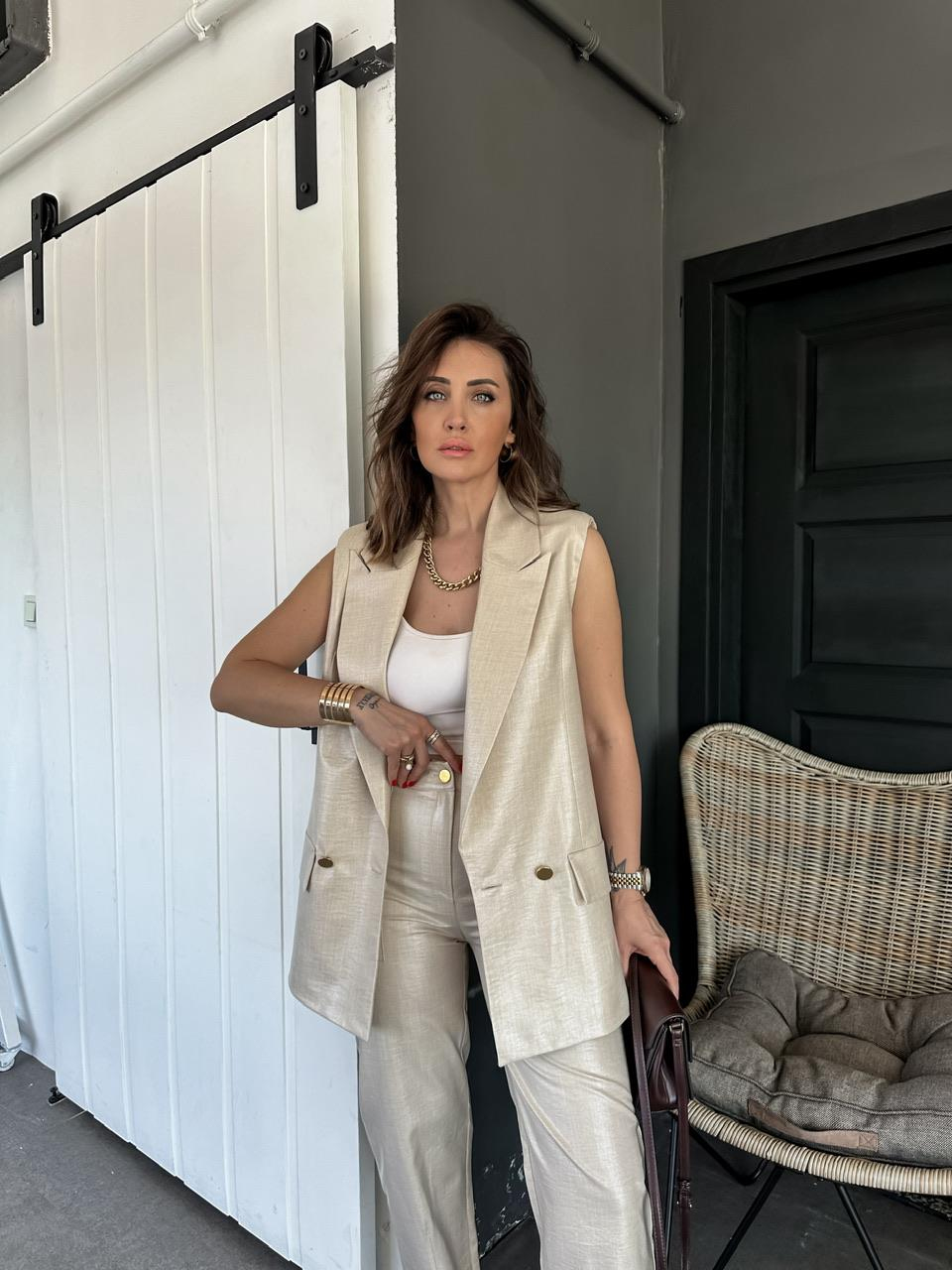 Taş Yelekli Lamine Takım
