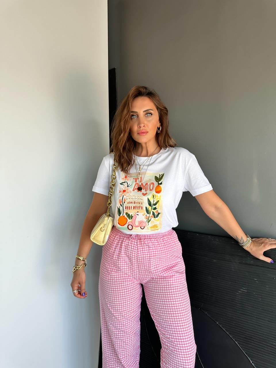 Ti Amo Çiçek Baskılı Tshirt