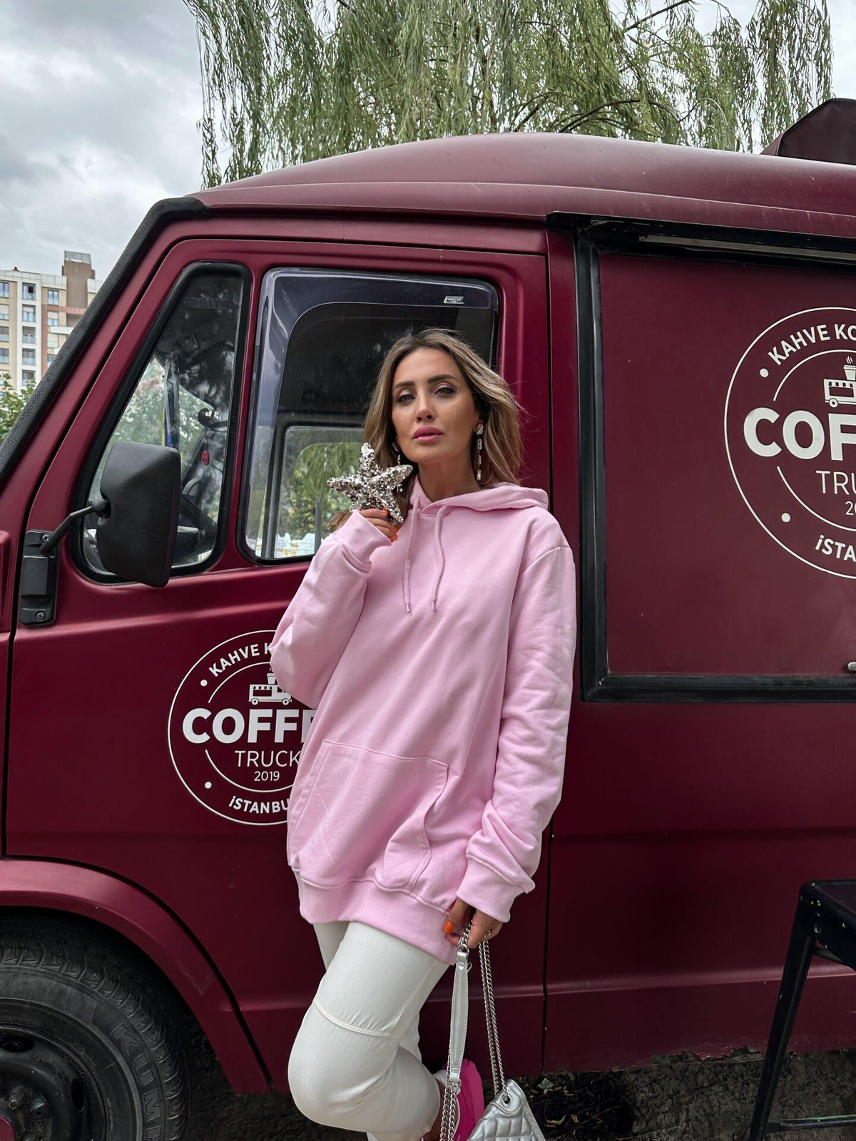 Toz Pembe Kapşonlu Basic Sweatshirt