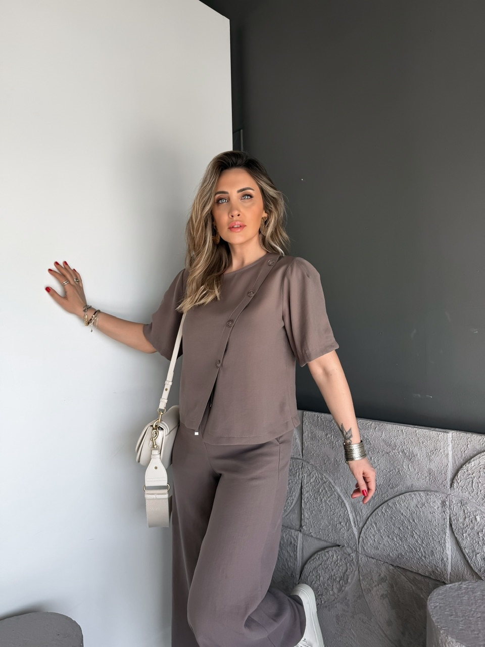 Vizon Asimetrik Düğme Bluzlu Takım