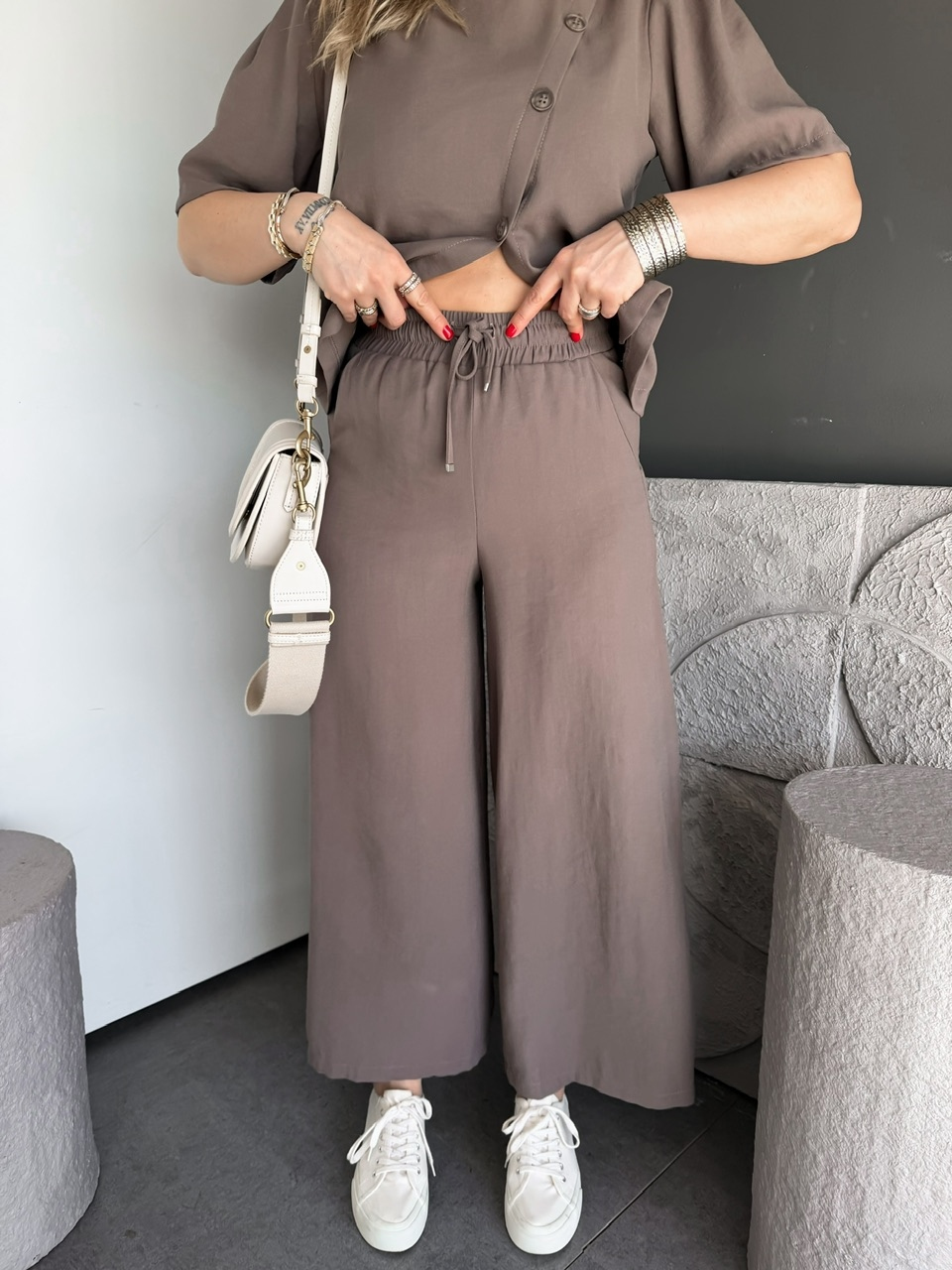 Vizon Asimetrik Düğme Bluzlu Takım