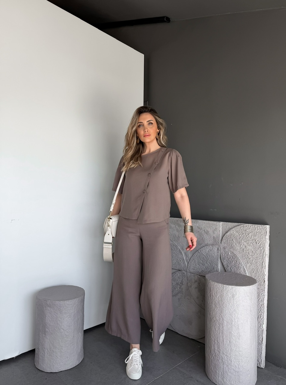 Vizon Asimetrik Düğme Bluzlu Takım