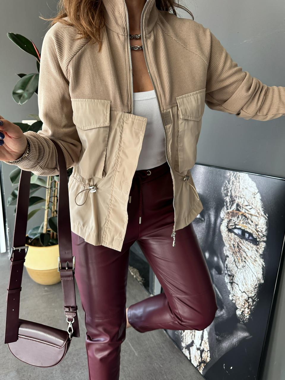 Vizon Paraşüt Detaylı Fermuarlı Sweatshirt