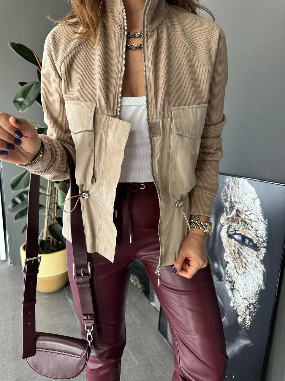 Vizon Paraşüt Detaylı Fermuarlı Sweatshirt