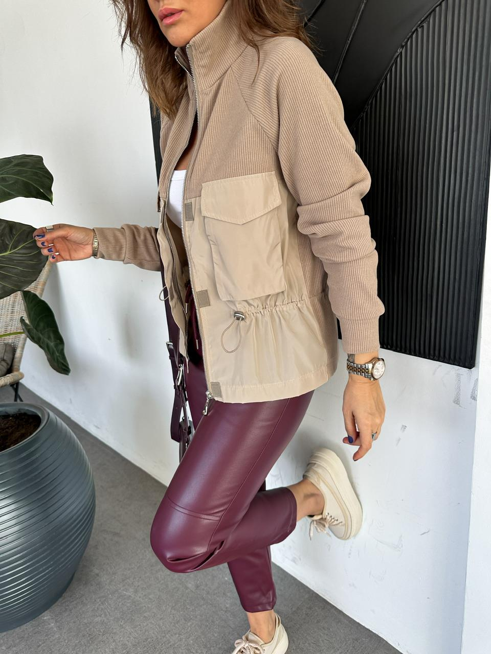 Vizon Paraşüt Detaylı Fermuarlı Sweatshirt