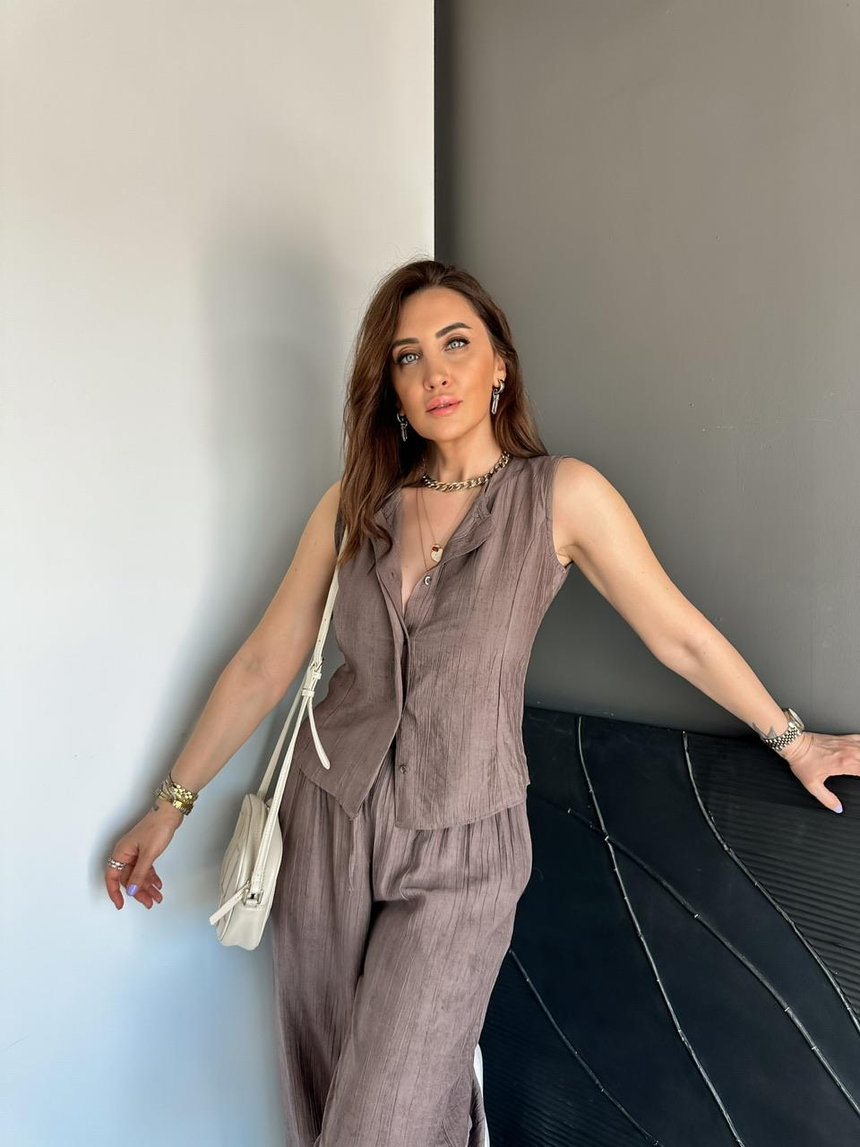 Vizon Taşlanmış Gizli Düğmeli Takım