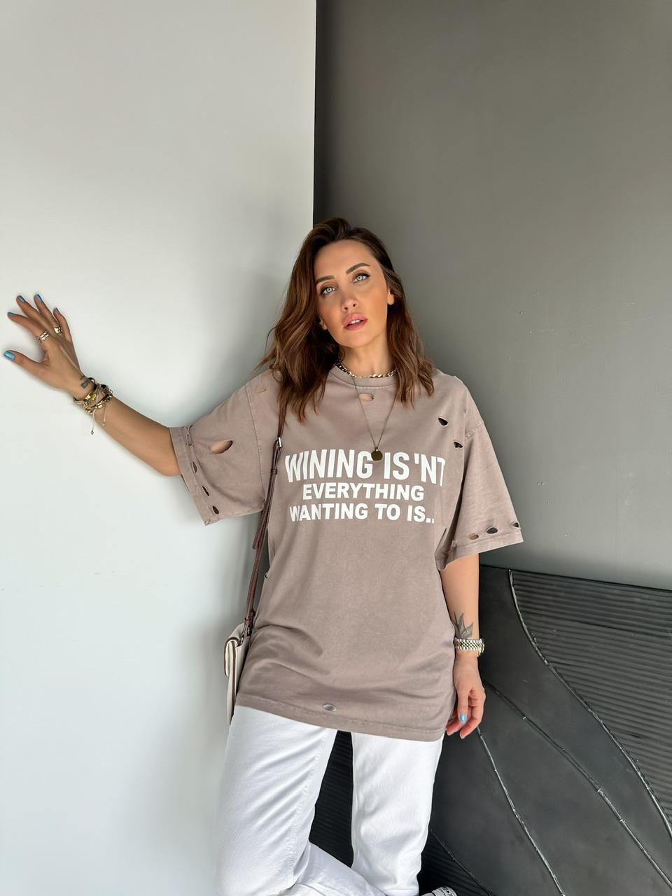 Vizon Yırtık Detaylı Winng Tshirt