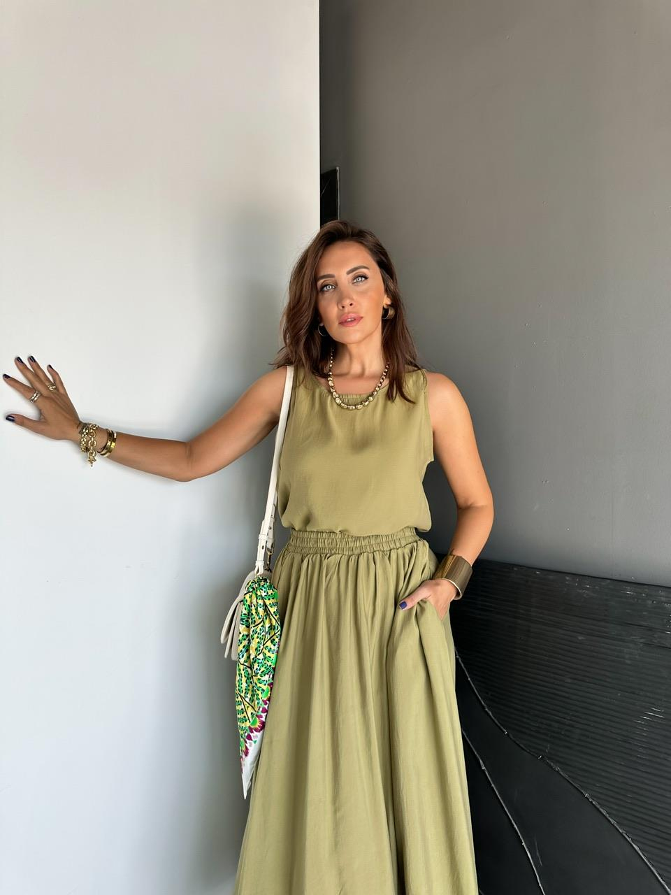 Yağ Yeşili Bluz Etek Soft Takım