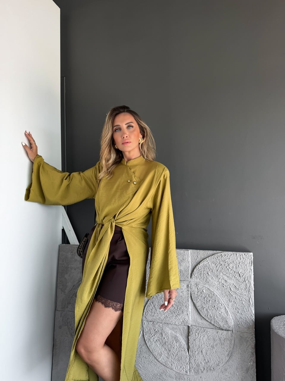 Yağ Yeşili Yırtmaçlı Uzun Kimono