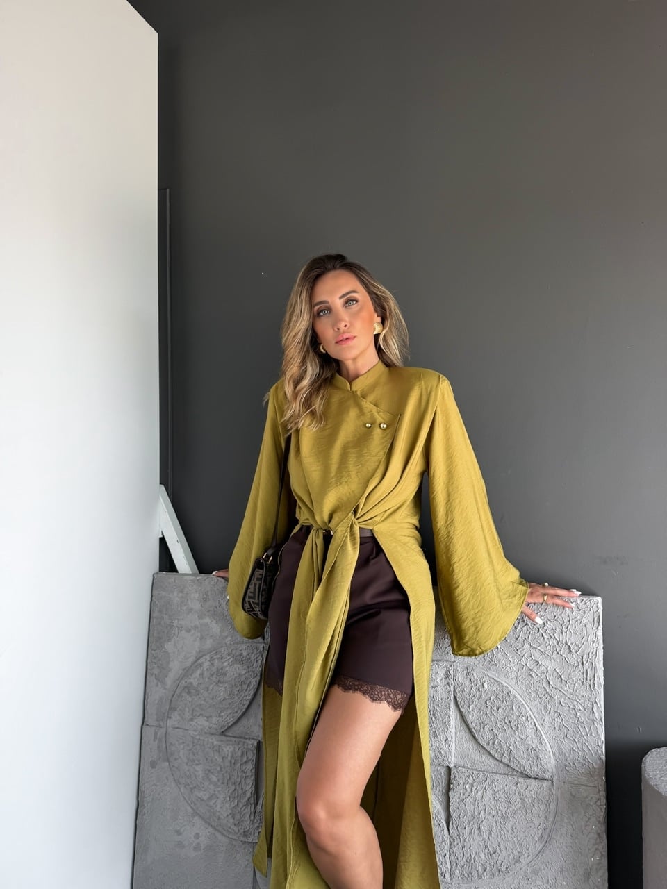 Yağ Yeşili Yırtmaçlı Uzun Kimono