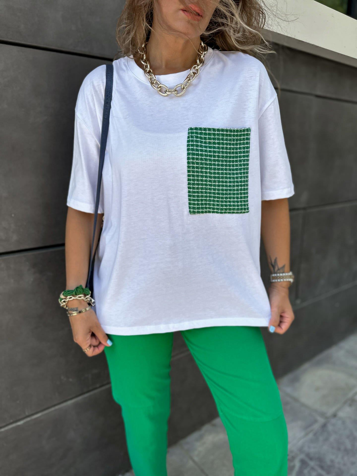 Yeşil Cep Detaylı Salaş Tshirt