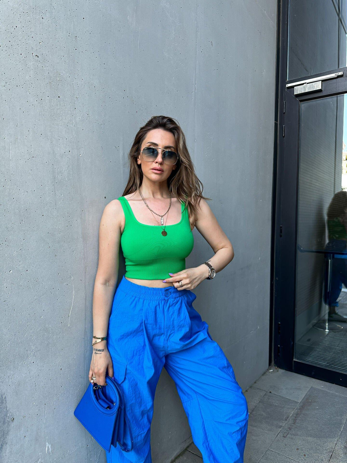 Yeşil Destekli Askılı Crop