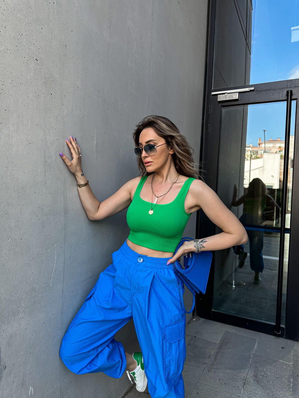 Yeşil Destekli Askılı Crop
