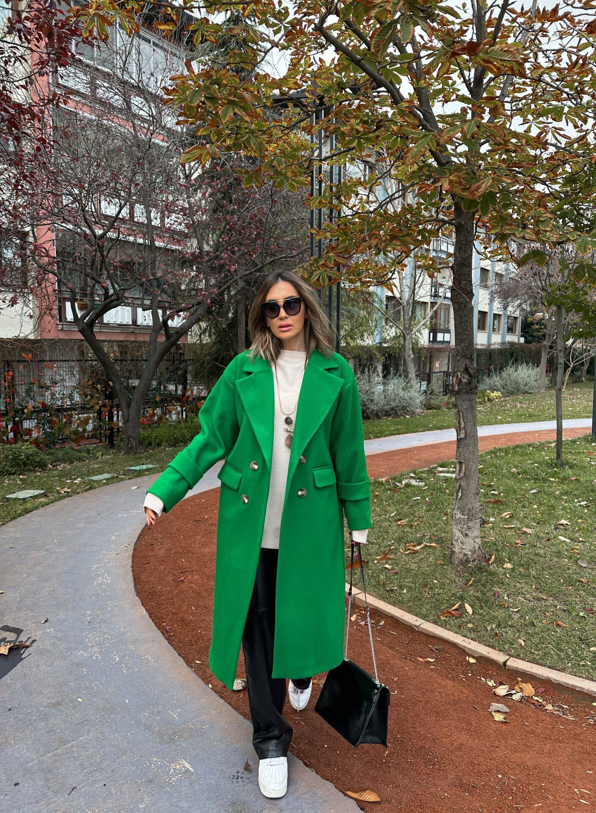 Yeşil Dört Düğme Kaşe Kaban