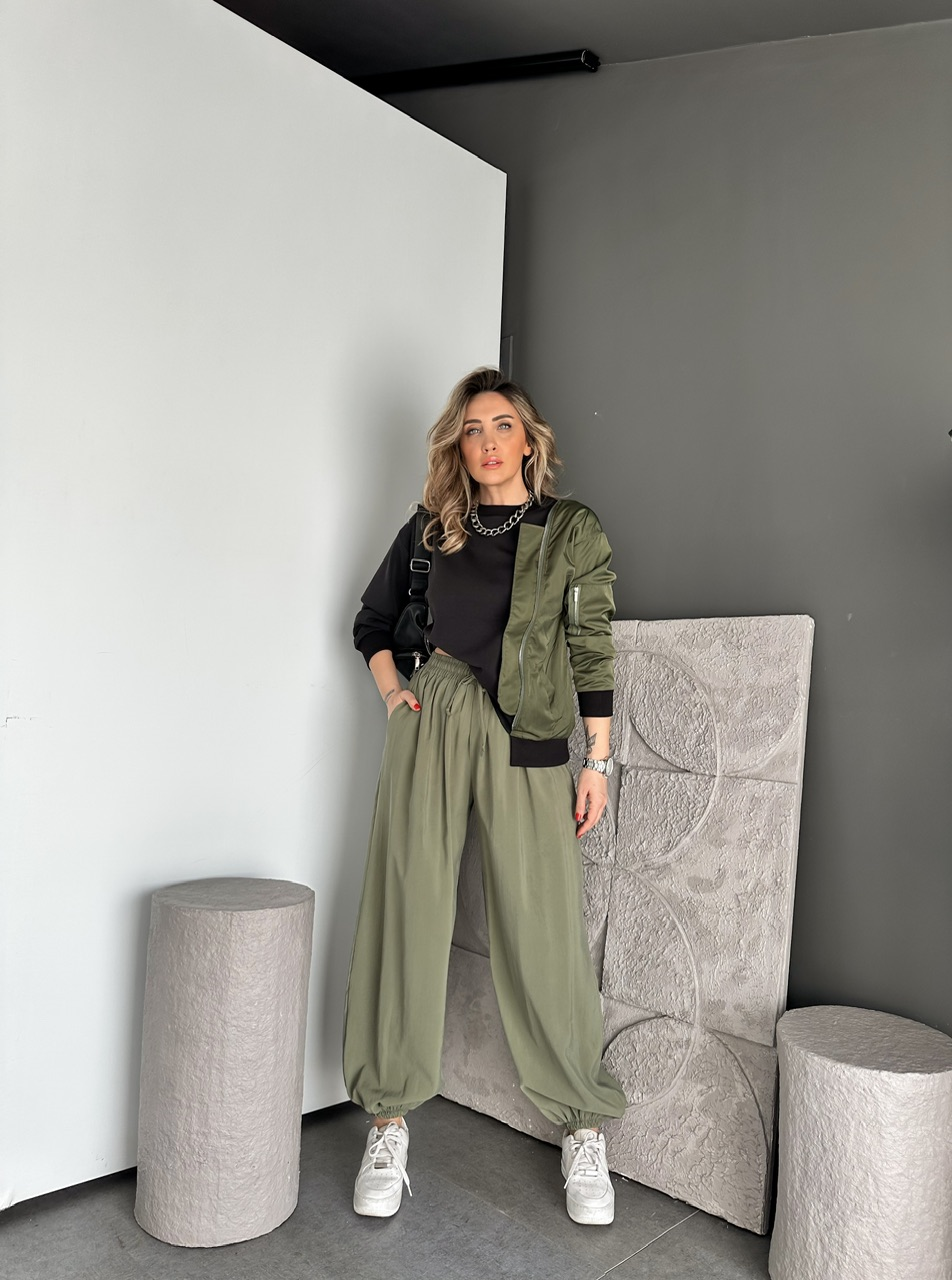 Yeşil Paraşüt Parçalı Fermuarlı Sweatshirt