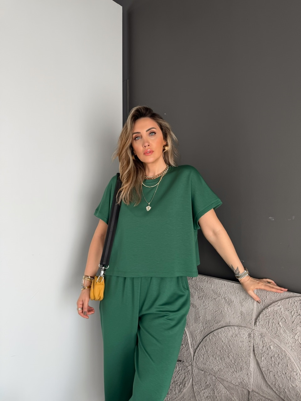 Yeşil T Kol Likralı Modal Takım