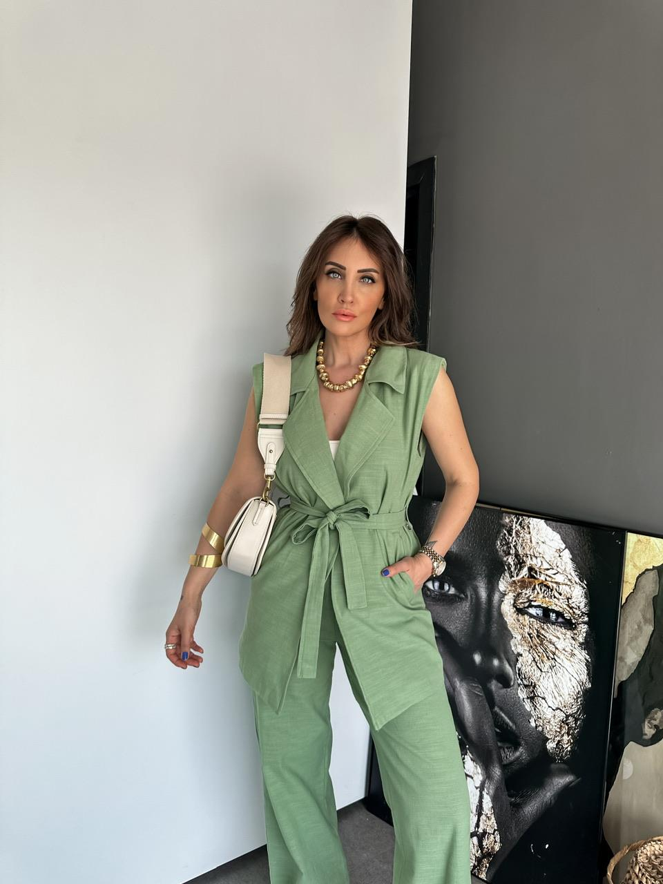 Yeşil Yelekli Keten Takım