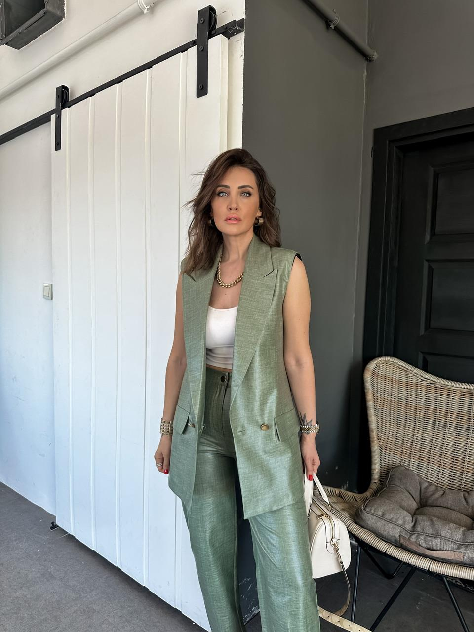 Yeşil Yelekli Lamine Takım