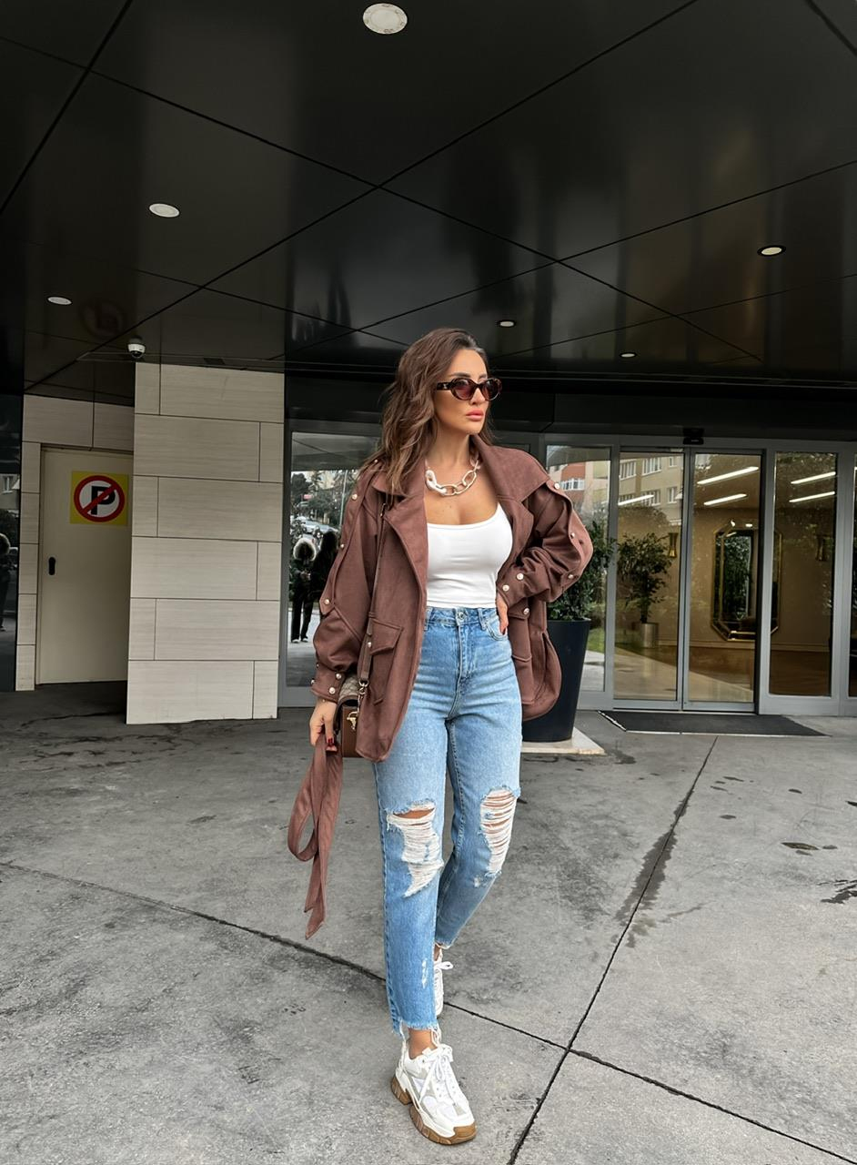 Yırtık Detaylı Mom Fit Jean