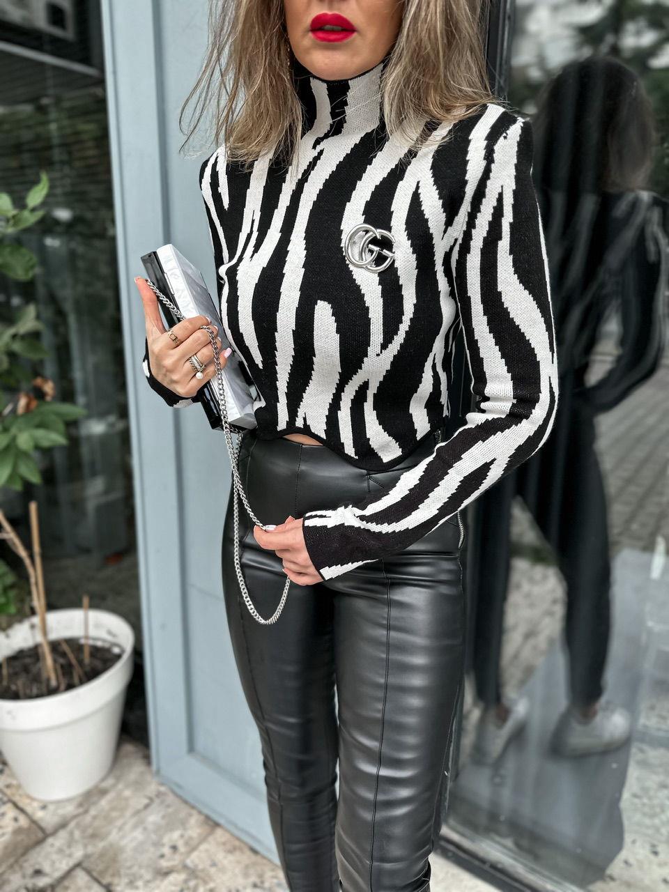Zebra Desenli Bel Detaylı Kazak