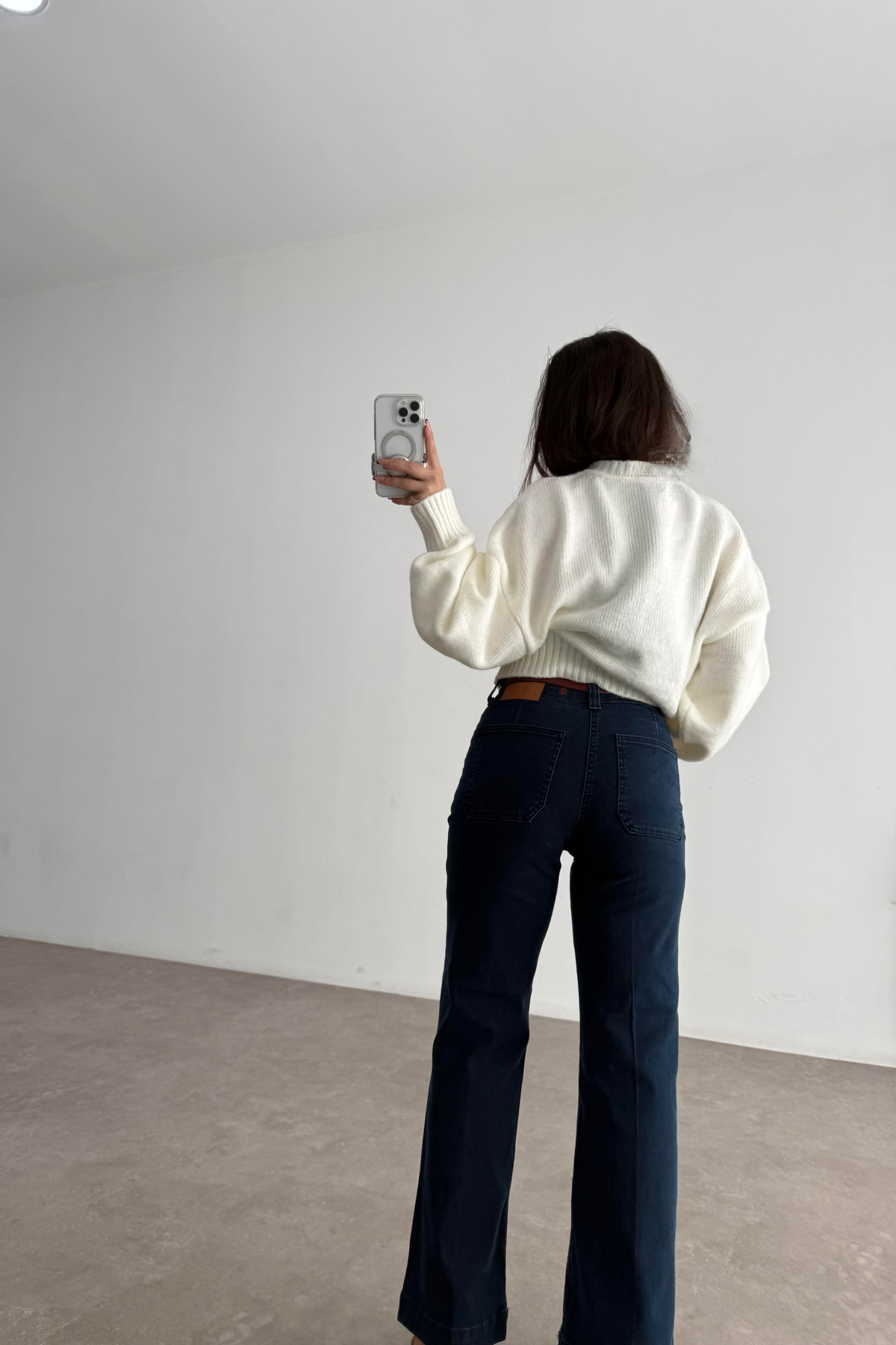 Orj. Marka Önü Cep Detaylı  Yüksek Belli Lacivert Jean 