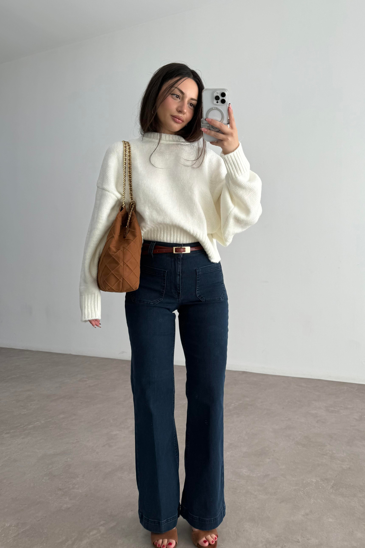 Orj. Marka Önü Cep Detaylı  Yüksek Belli Lacivert Jean 