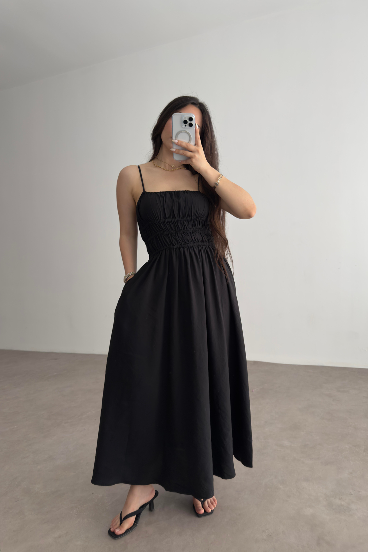 Premium Askılı Beli Lastikli Midi Elbise Siyah
