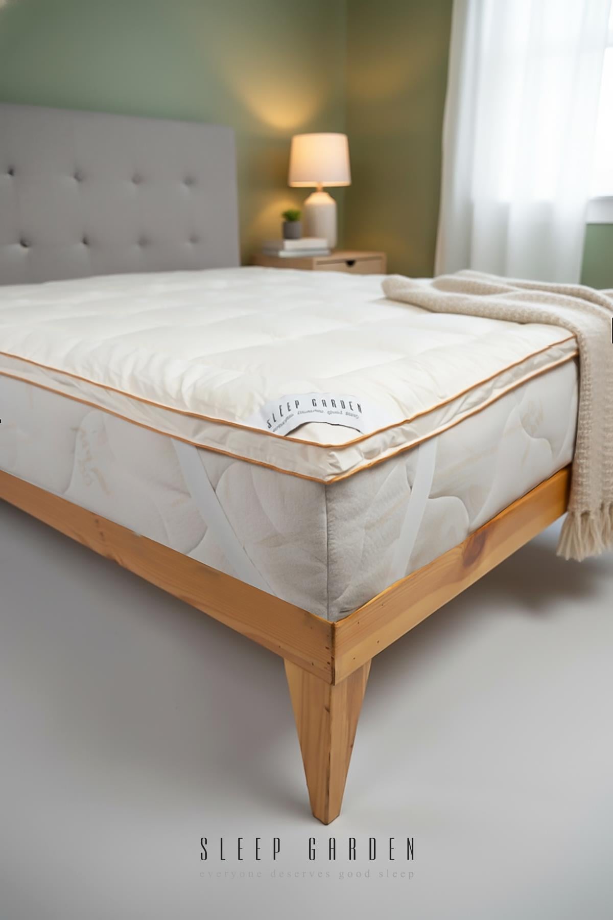 Sleep Garden Yün Yatak Pedi Tek Kişilik Dört Köşe Lastikli 100x200Sleep Garden Yün Yatak Pedi Sleep Garden