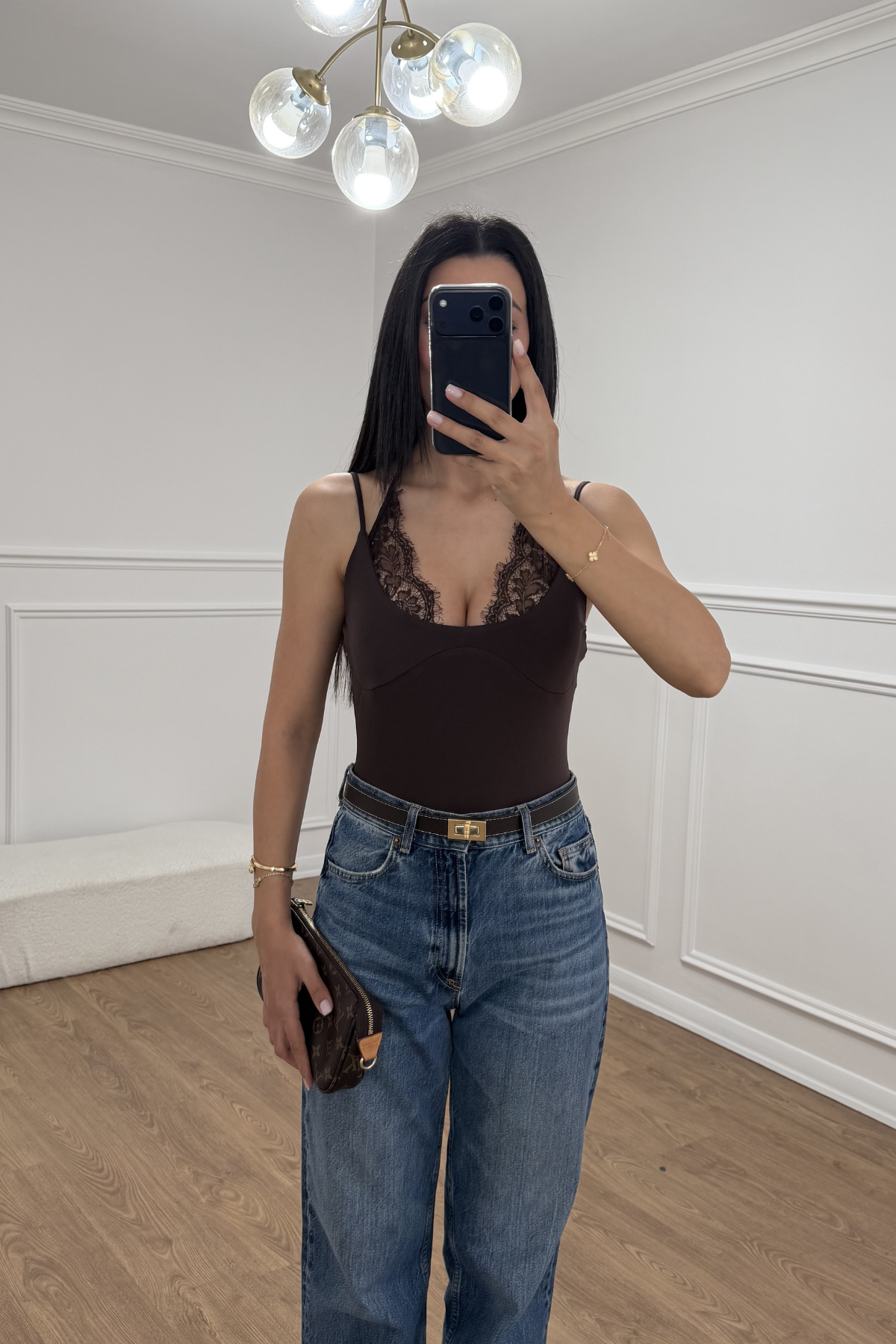DANTEL DETAYLI BODYSUIT 