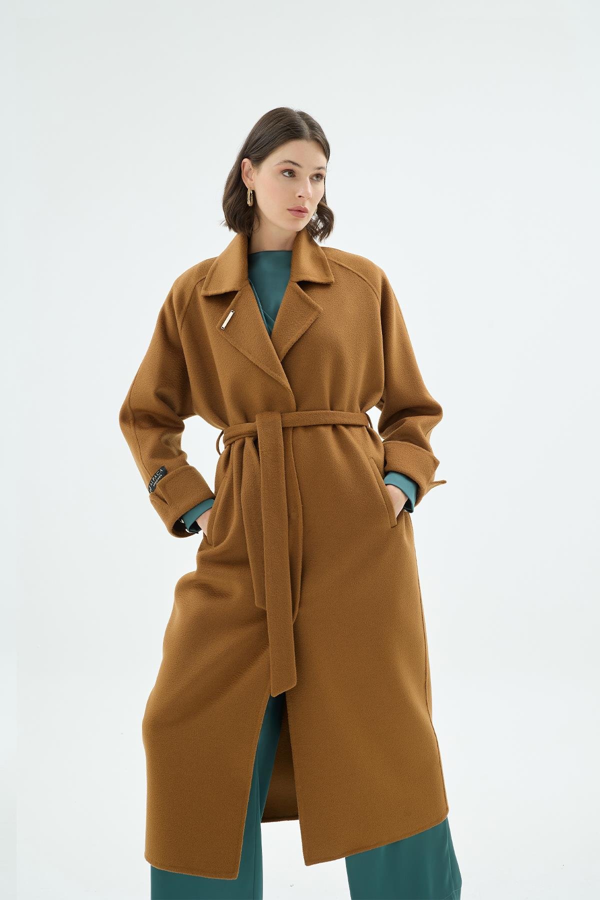 44004 CARMEN KABAN Camel