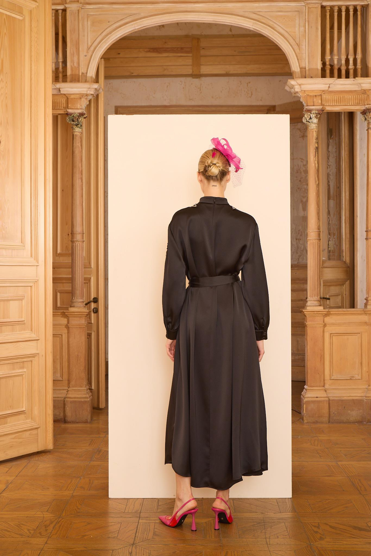 Catherine Elbise Siyah