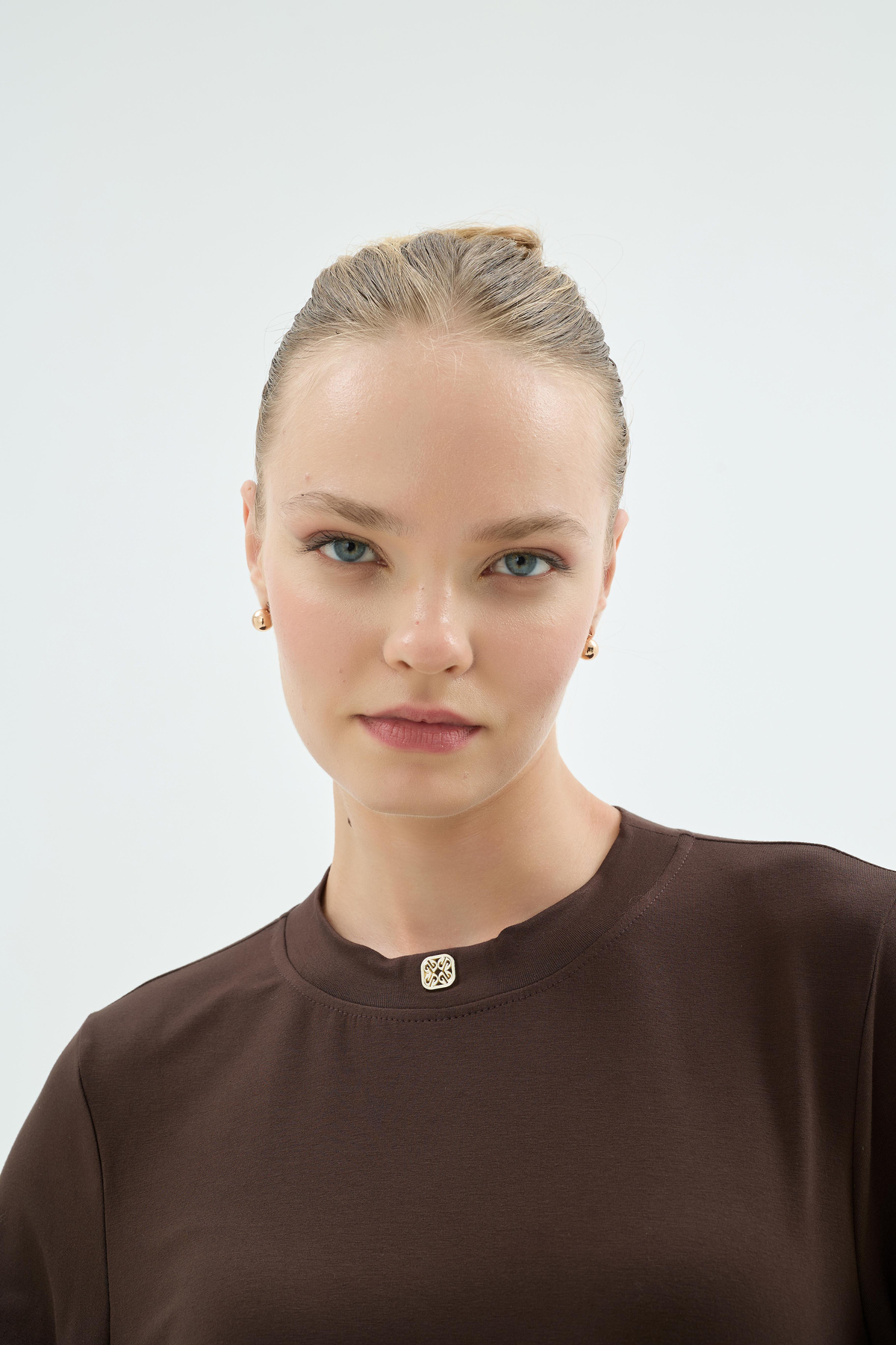 23001 CELİNA BLUZ Kahve