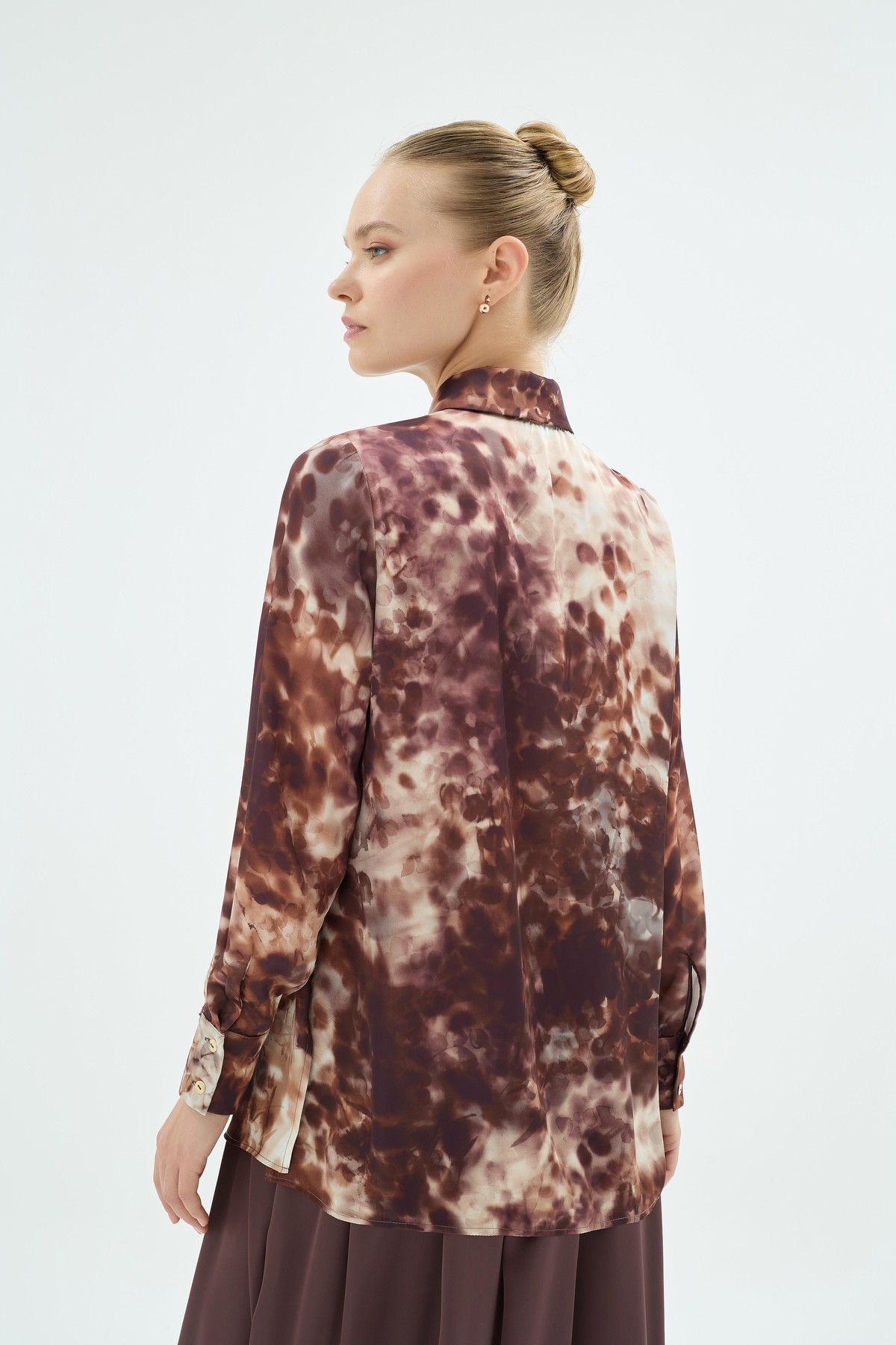 21002 GİGİ DESENLİ GÖMLEK Kahve