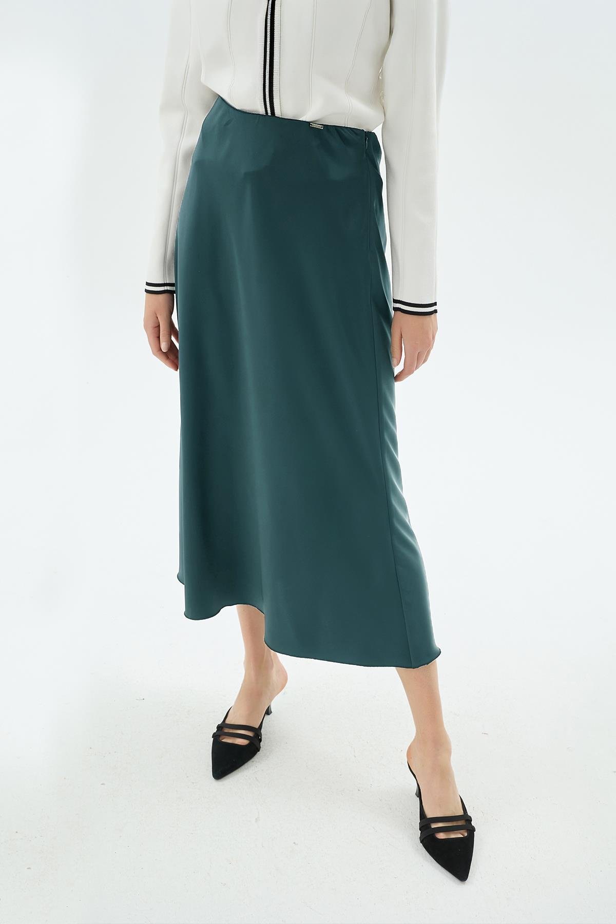 66004 LİSA ETEK Zümrüt